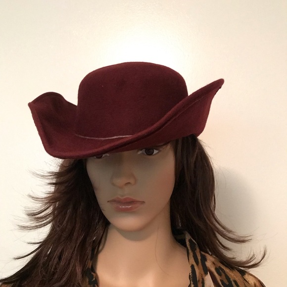 girls burgundy hat